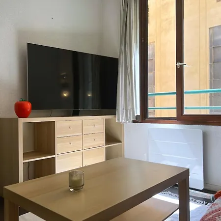 Le Cocon Des Peintres 1 Bedroom Of * Лион
